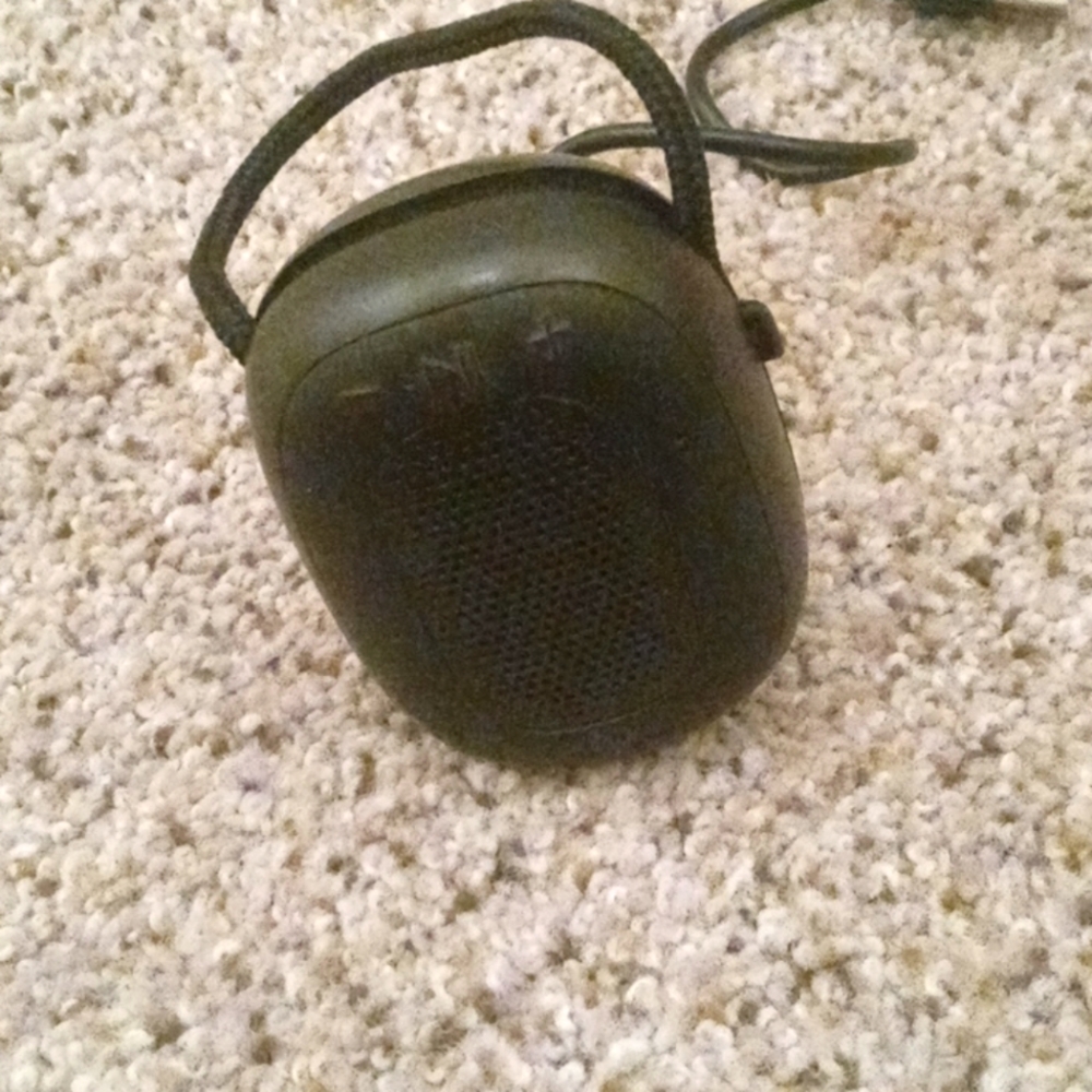 Onn bluetooth speaker